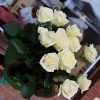 букет 11 білих троянд