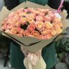 51 троянда "Міс Піггі" фото