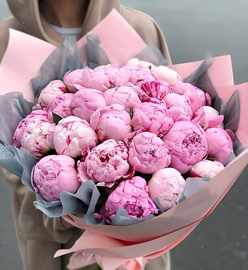 Фото товара 25 рожевих півоній у Івано-Франківську